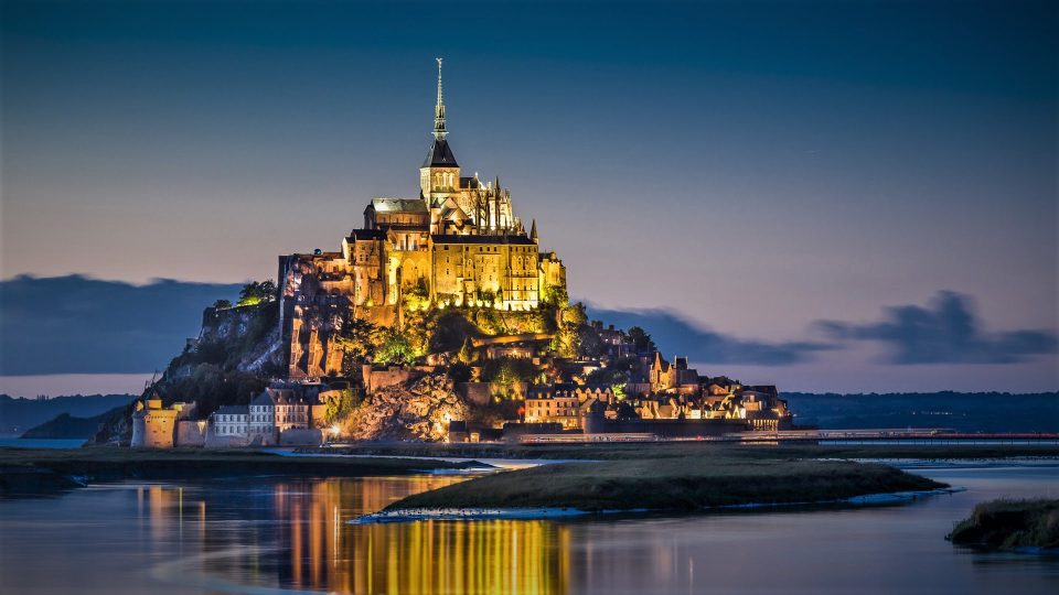 Best Places to Visit in Mont Saint-Michel | Travel Blissful | Holidays ...